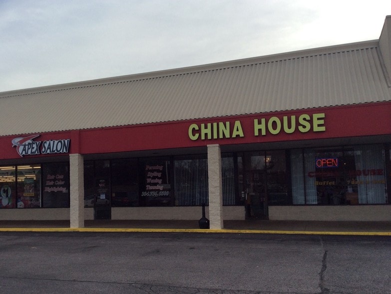 More Photos Of 5636 US Route 60, Huntington Unknown For Lease
