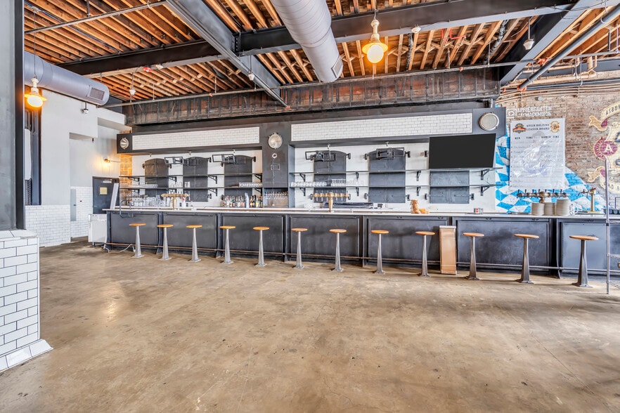 More Photos Of 527 Lake Ave, Asbury Park Storefront For Sale