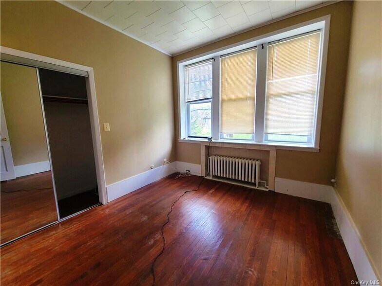 More Photos Of 48 Loomis Village Rd, Liberty Apartments For Sale