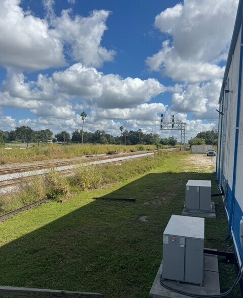 More Photos Of 1111 W Main St, Lakeland Industrial For Sale