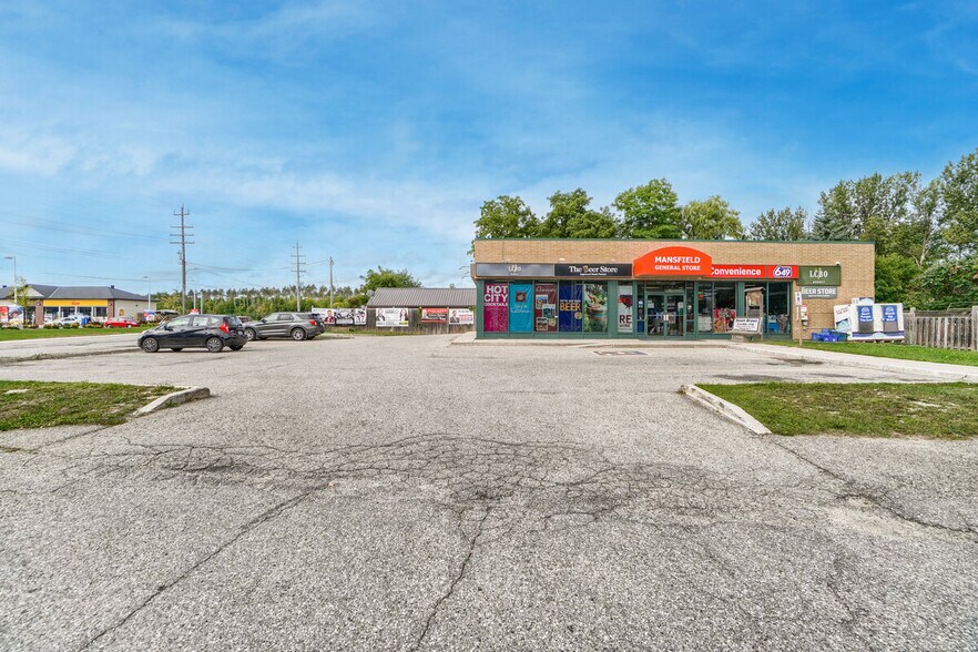 More Photos Of 937002 Airport Rd, Mulmur Convenience Store For Sale