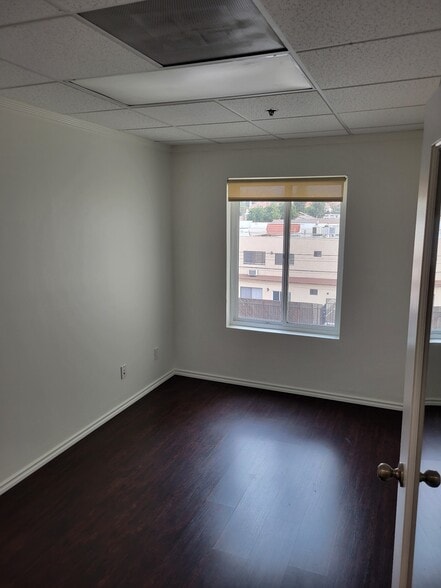 More Photos Of 1110 N Brand Blvd, Glendale Office For Lease