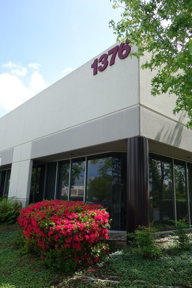 More Photos Of 1376 Lead Hill Blvd, Roseville Flex For Sale