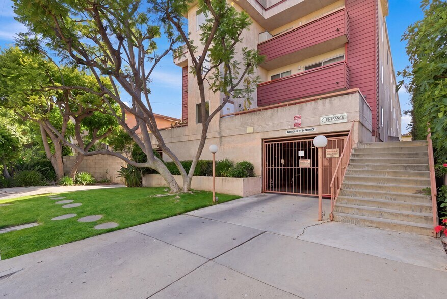 More Photos Of 4303 Cedros Ave, Sherman Oaks Apartments For Sale
