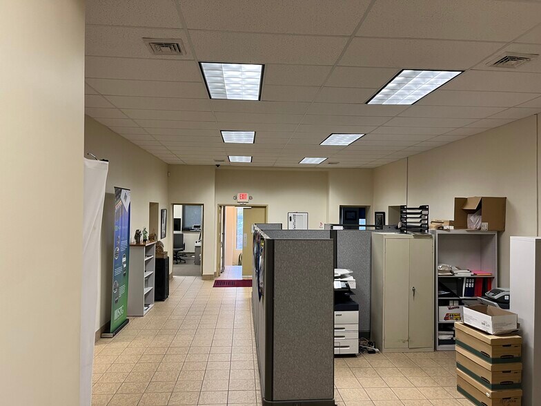 More Photos Of 3218 Lakeshore Rd, Buffalo Office For Sale