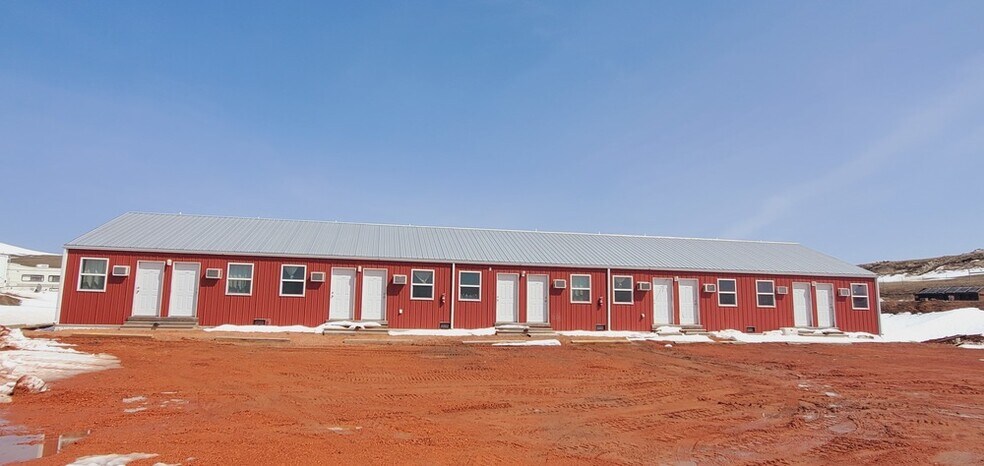 More Photos Of 2046 125th Ave, Watford City Apartments For Sale