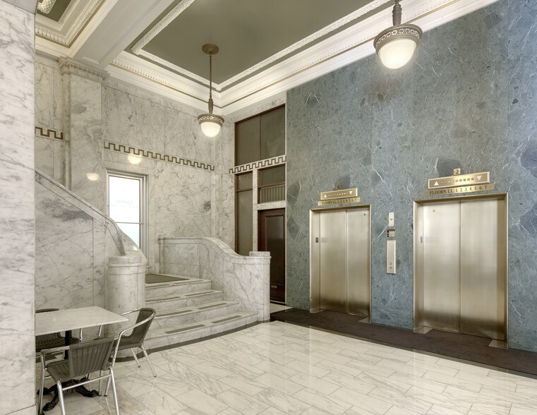 More Photos Of 810 3rd Ave, Seattle Office For Sale