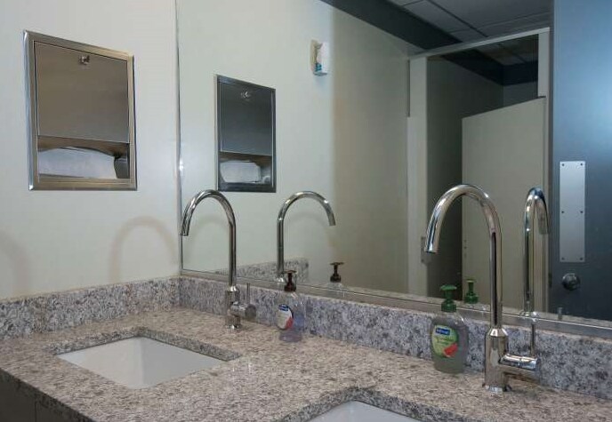 More Photos Of 238-242 N 22nd St, Philadelphia Office For Lease