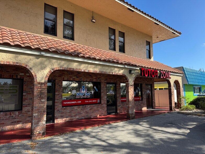 More Photos Of 7710 NW 56th Way, Pompano Beach Storefront Retail Residential For Lease