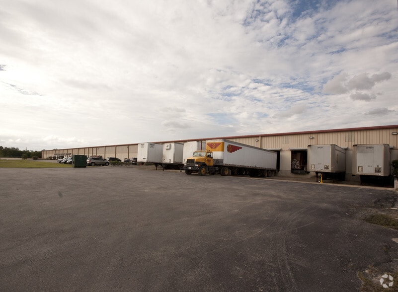Primary Photo Of 2705 Quality Ln, Brownsville Warehouse For Lease