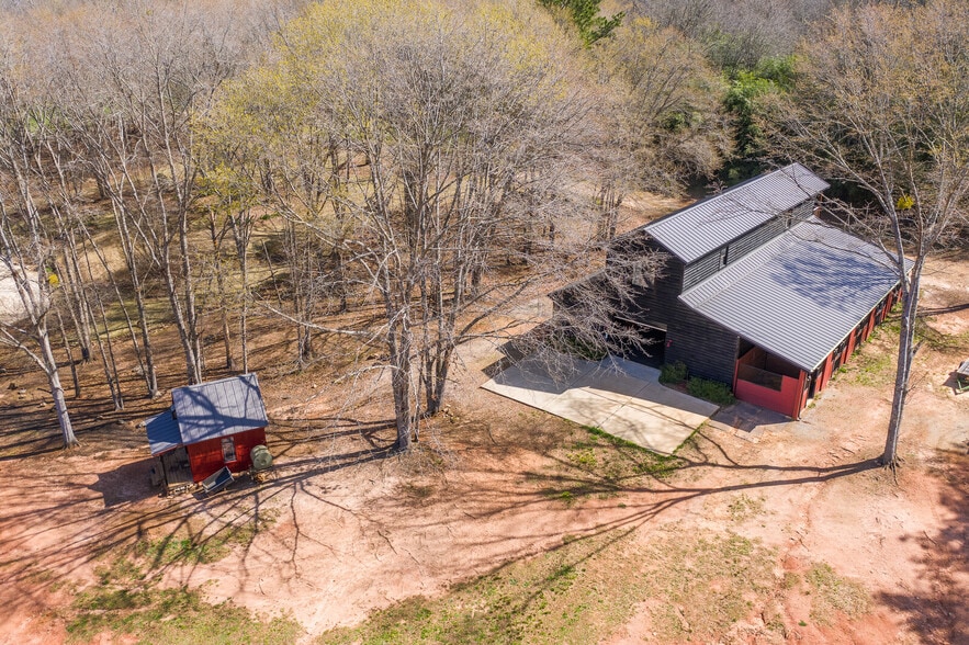 More Photos Of 685 N McDonough Rd, Griffin Land For Sale