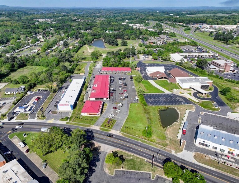 More Photos Of 3812 Central Ave, Hot Springs National Park Unknown For Lease