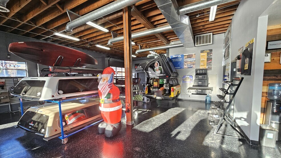 More Photos Of 1406 Tenant Way, Longview Freestanding For Sale