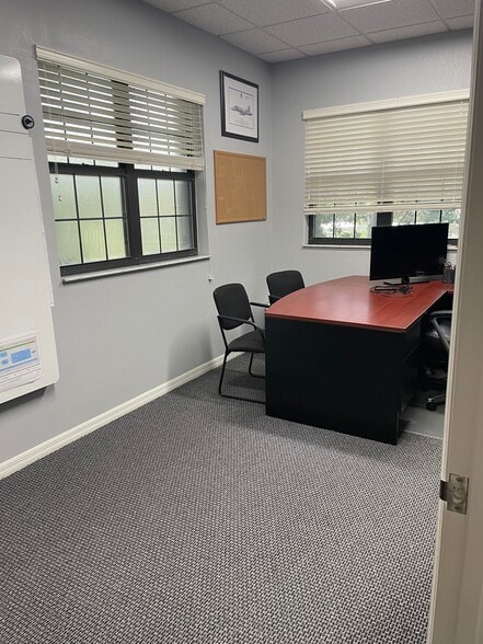 More Photos Of 2841 Executive Dr, Clearwater Office For Sale