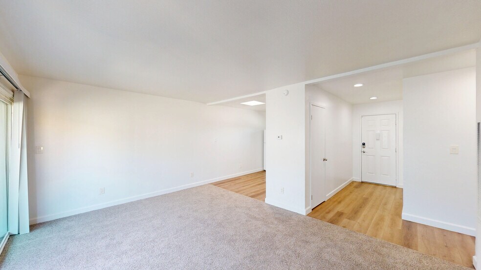 More Photos Of 19 Merrydale Rd, San Rafael Apartments For Sale