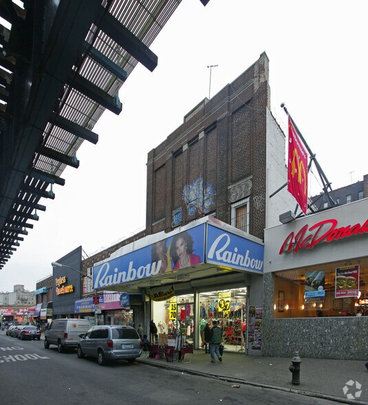 More Photos Of 1548-1556 Westchester Ave, Bronx Storefront Retail Office For Lease