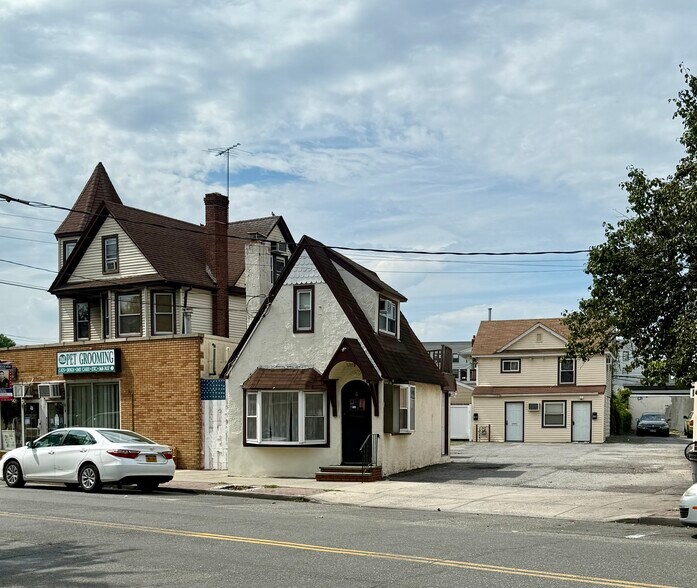 More Photos Of 4-12 Centre Ave, East Rockaway Storefront Retail Residential For Sale