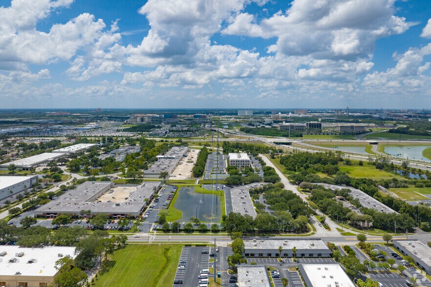 More Photos Of 7300-7356 Greenbriar Pky, Orlando Unknown For Lease