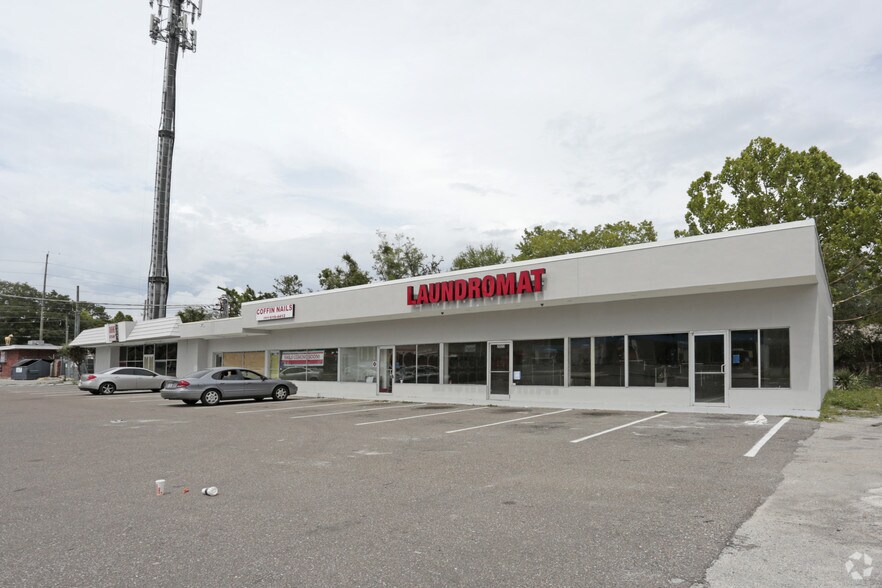 More Photos Of 2013-2023 Jammes Rd, Jacksonville Storefront For Lease