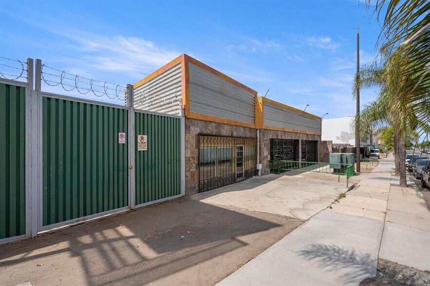 More Photos Of 5527 El Cajon Blvd, San Diego Storefront For Sale