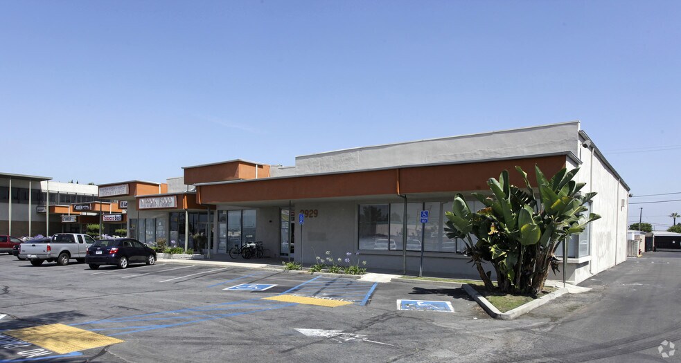 Primary Photo Of 2929-2951 W Ball Rd, Anaheim Unknown For Lease