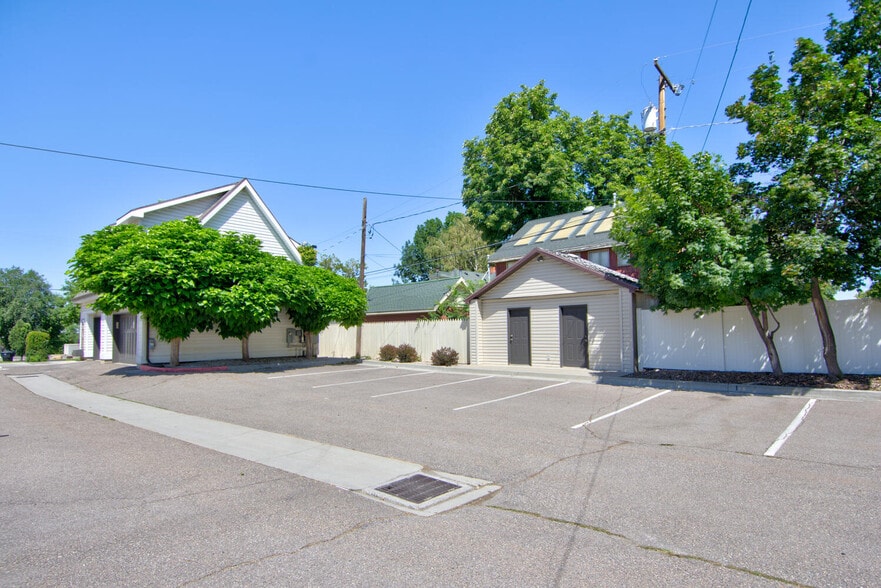 More Photos Of 485 S 100 E, Bountiful Office Residential For Sale