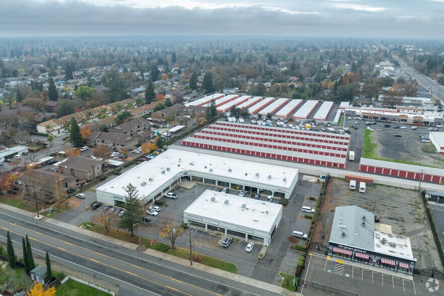 More Photos Of 6105-6115 Main Ave, Orangevale Flex For Lease