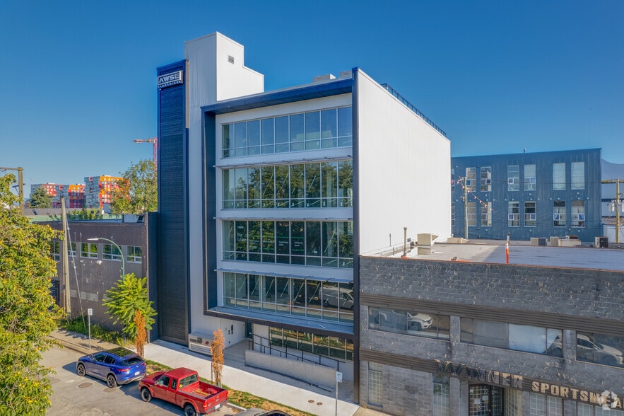 More Photos Of 1215 Frances St, Vancouver Manufacturing For Lease