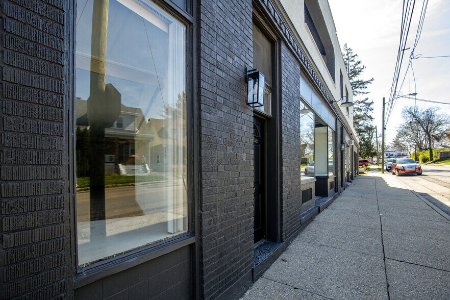 More Photos Of 2435 Williams Ave, Cincinnati Storefront Retail Residential For Lease