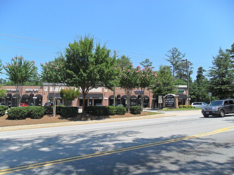 More Photos Of 11550 Webb Bridge Way, Alpharetta Unknown For Lease
