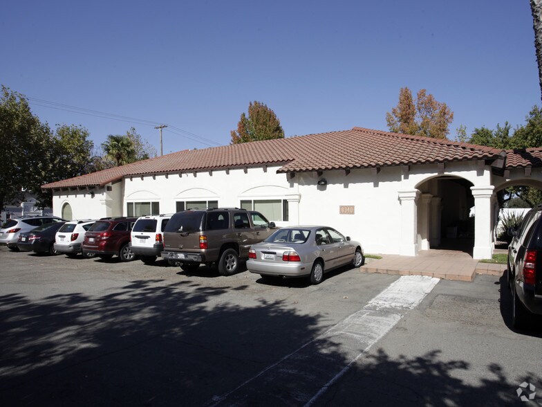 More Photos Of 8340 Auburn Blvd, Citrus Heights Office For Lease
