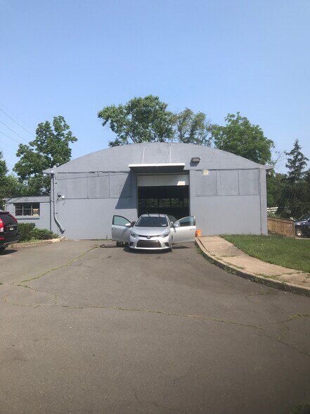 More Photos Of 11 Washington Rd, Princeton Junction Auto Repair For Lease