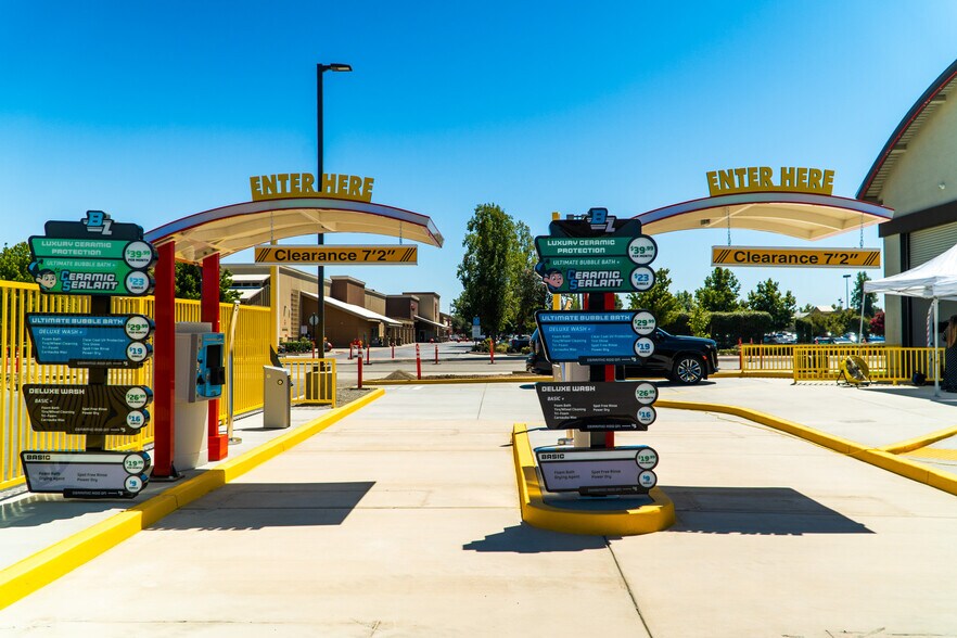 Primary Photo Of 318 W Shannon Pky, Visalia Carwash For Sale