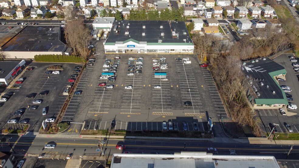 More Photos Of 59 Outwater Ln, Garfield Unknown For Lease