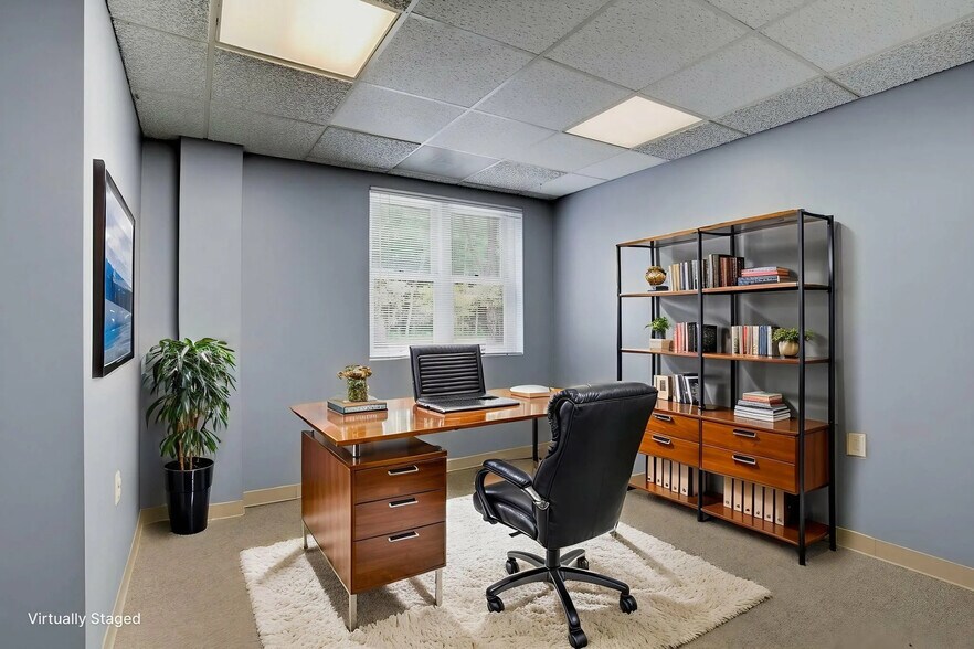 More Photos Of 7 Post Office Rd, Waldorf Medical For Sale