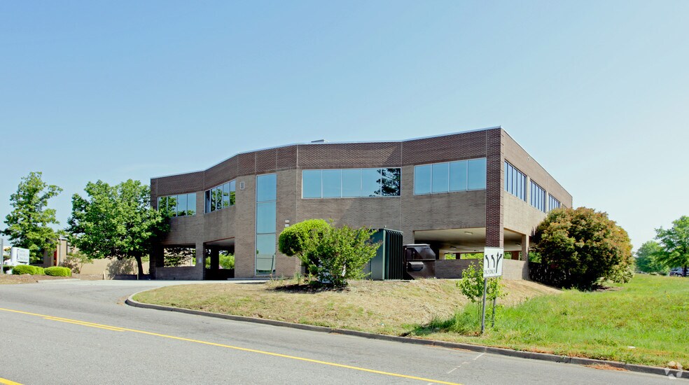 More Photos Of 108 Park Terrace Dr, Columbia Medical For Sale