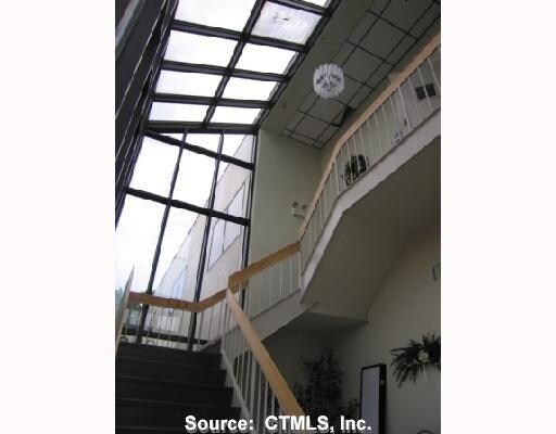 More Photos Of 840 Orange Ave, West Haven Office For Lease