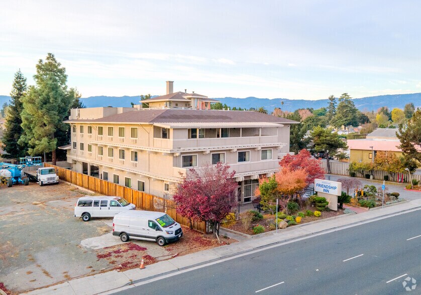 More Photos Of 958 E El Camino Real, Sunnyvale Hotel For Sale