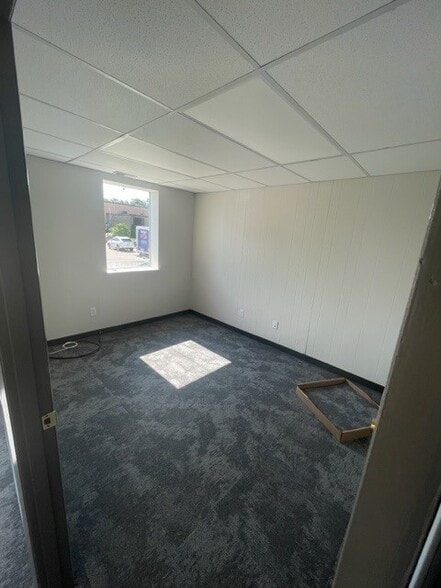 More Photos Of 101-111 Tosca Dr, Stoughton Unknown For Lease