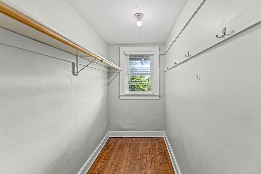 More Photos Of 347 Lawn Ave, Kansas City Apartments For Sale
