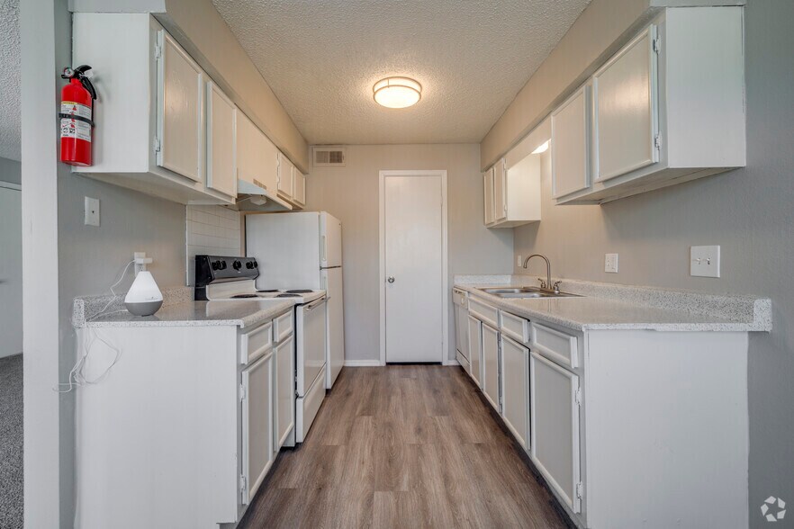 More Photos Of 11107 E Brady St, Tulsa Apartments For Sale
