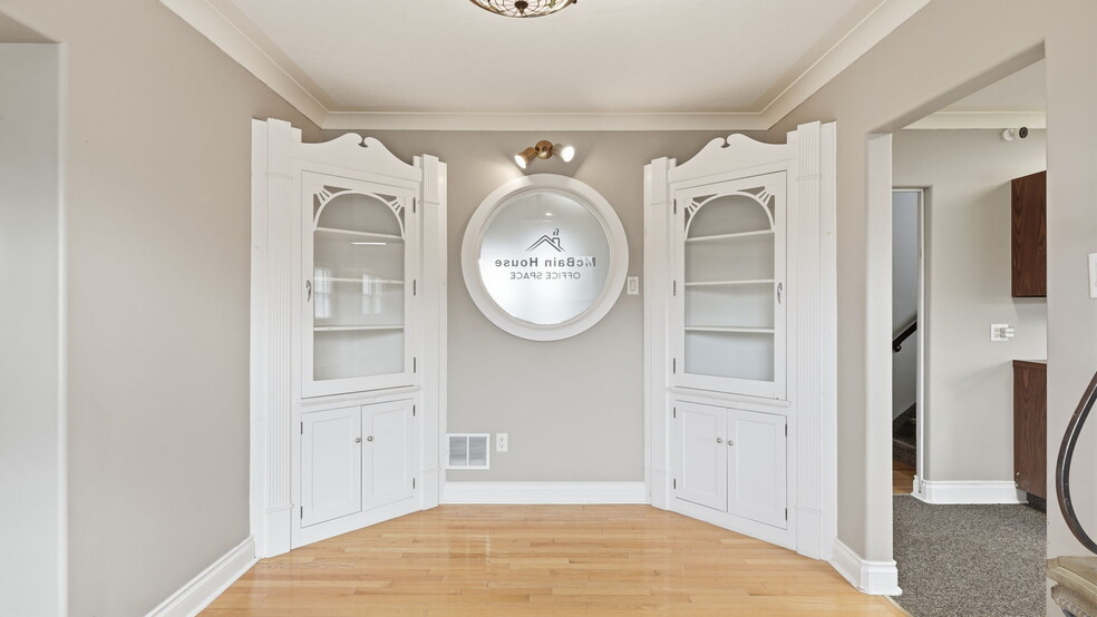 More Photos Of 191 Ordze Ave, Sherwood Park Office For Sale