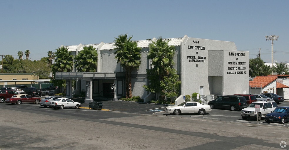 More Photos Of 844 E Sahara Ave, Las Vegas Loft Creative Space For Lease