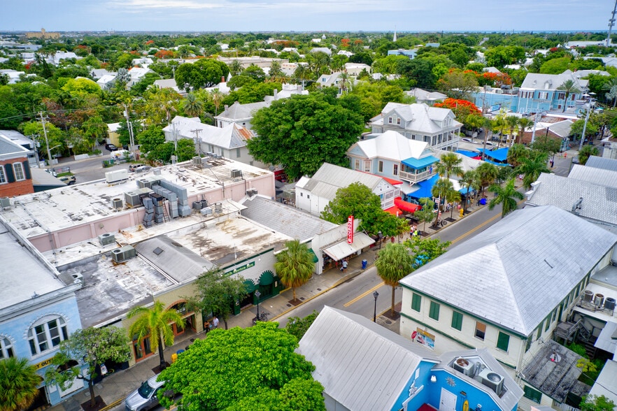 More Photos Of 211 Duval St, Key West General Retail For Lease