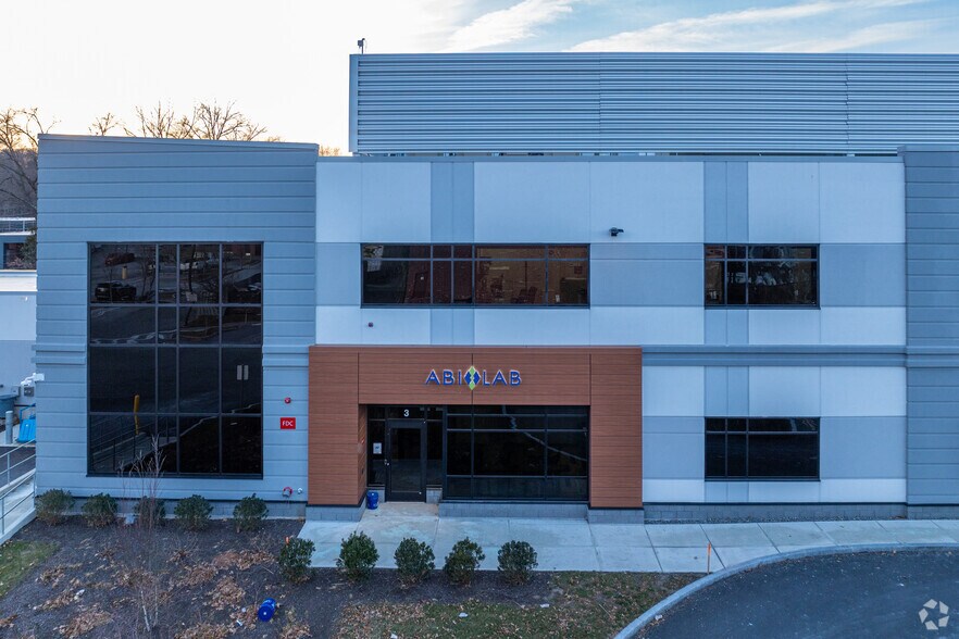 More Photos Of 3 Dean Rd, Natick Research And Development For Lease