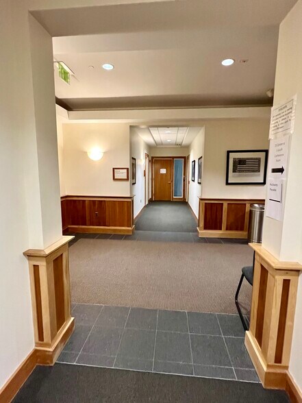 More Photos Of 35 Centerra Pky, Lebanon Office For Lease