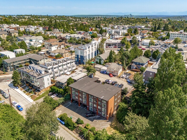 More Photos Of 2414 13th Ave S, Seattle Apartments For Sale