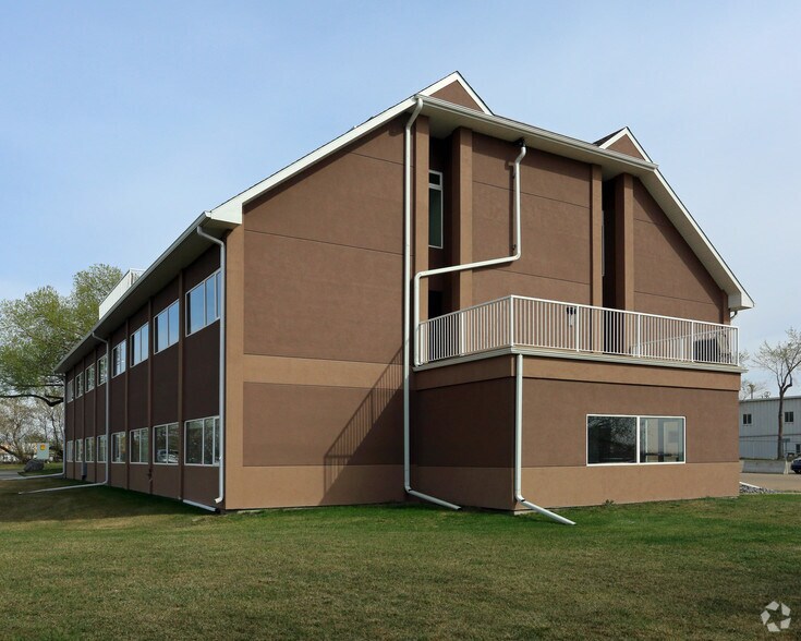 More Photos Of , Edmonton Unknown For Sale