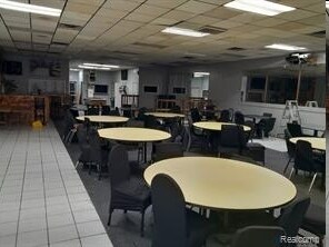 More Photos Of 12121 Gratiot Ave, Detroit Restaurant For Sale