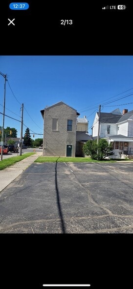 More Photos Of 115 S Union St, Galion Office For Sale